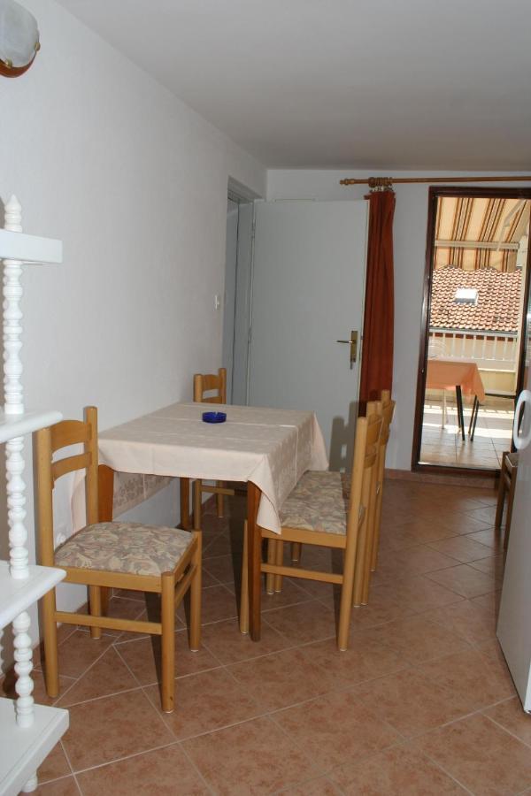 Apartments By The Sea Podgora, Makarska - 518 Exteriör bild